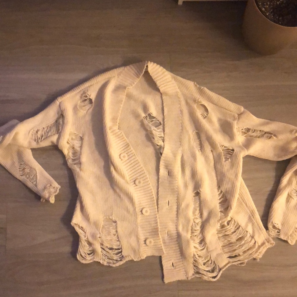 Distress cardigan size large mnml